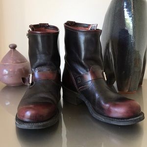 Frye Engineer Short oxblood boots